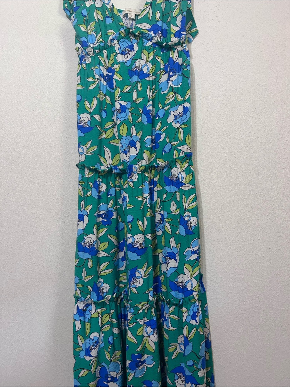 Monteau Los Angeles Floral Tiered Maxi Dress Green Blue Tie Strap Casual Size M - Picture 6 of 11